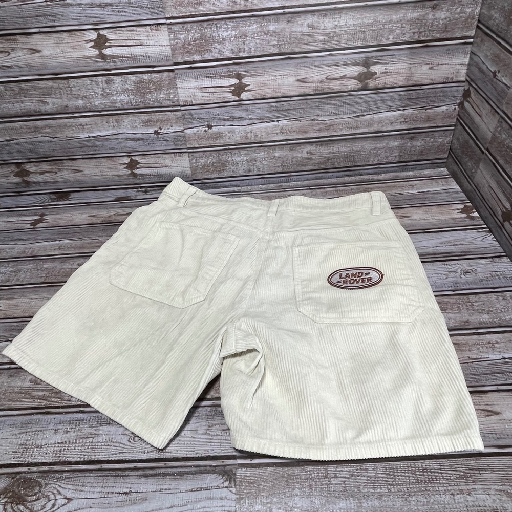 Land Rover PAC-SUN Corduroy Shorts Men's‎ 6in inseam Size 32 Beige - Picture 2 of 7